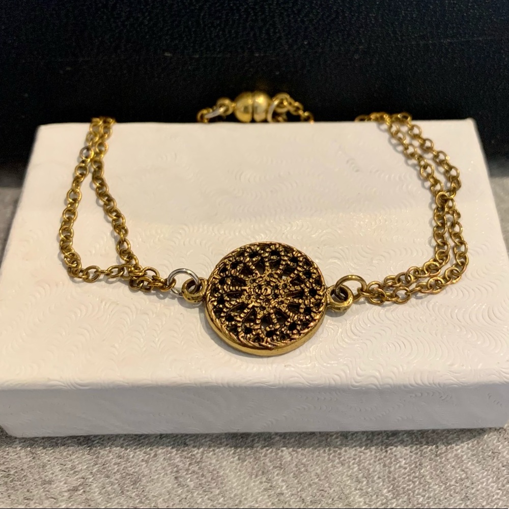 💥2 for 30$ Beautiful handmade bracelet